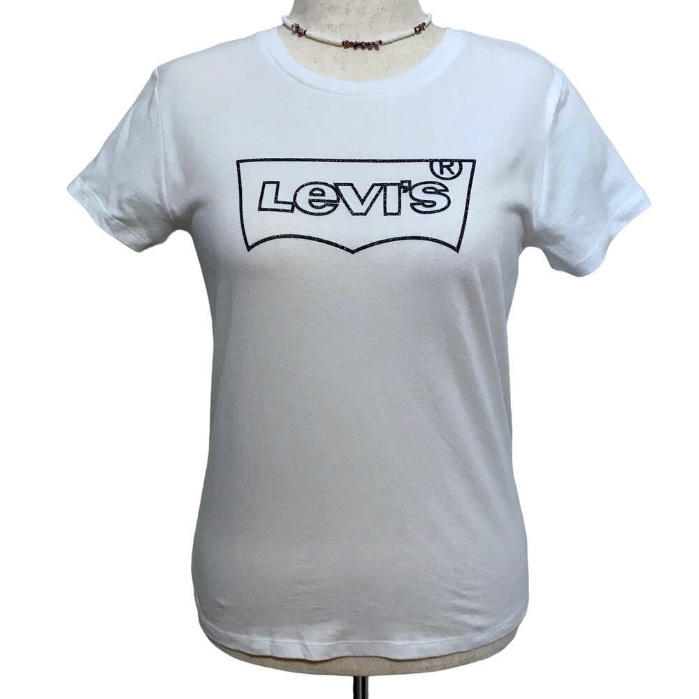 Levi's NWT White Graphic Tee Women M